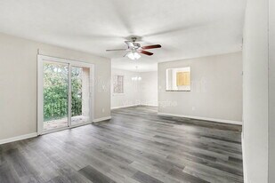 2396 Lawrenceville Hwy in Decatur, GA - Building Photo