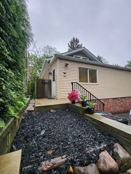143 Boonton Ave in Butler, NJ - Building Photo