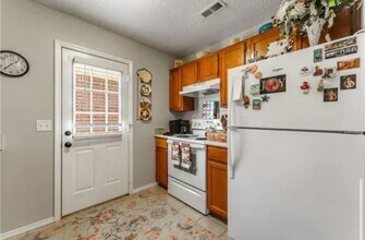 3304 SW Landau Ct in Bentonville, AR - Building Photo - Building Photo