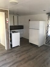 755 W 2nd St in Rifle, CO - Building Photo - Building Photo