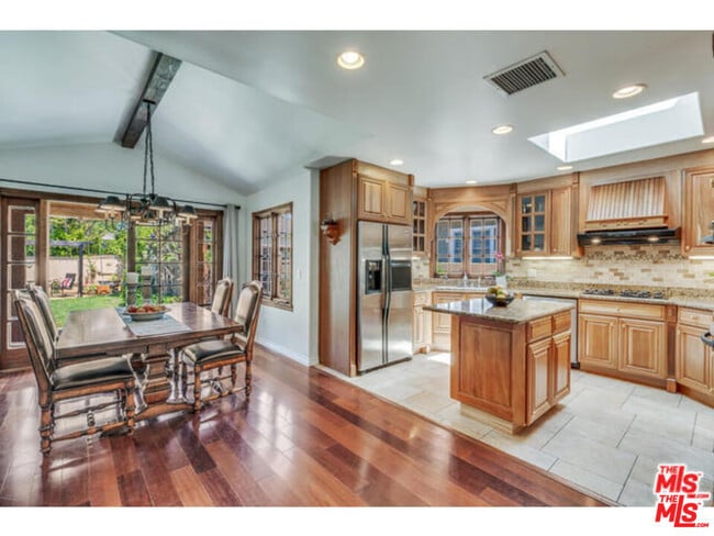 4224 Beethoven St in Los Angeles, CA - Building Photo - Building Photo