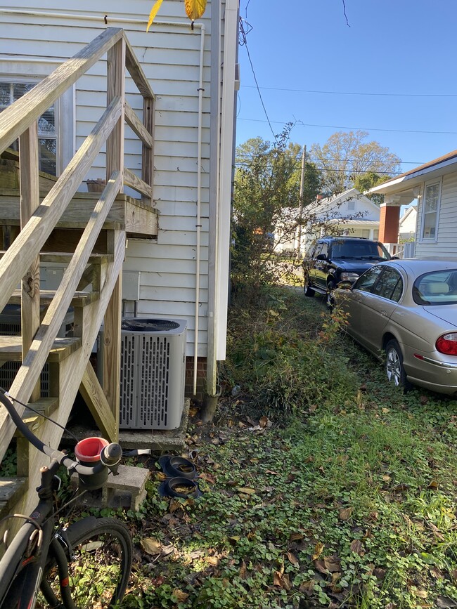 1107 College St in Kinston, NC - Building Photo - Building Photo