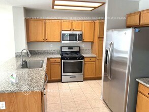 3811 McGregor Way in North Las Vegas, NV - Building Photo - Building Photo