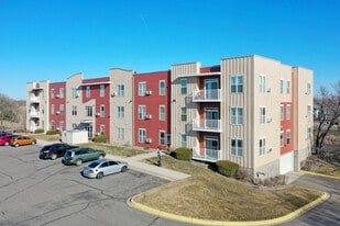 The Ponds at Heritage Place in Sartell, MN - Building Photo