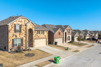 Northlake Estates in Little Elm, TX - Building Photo - Building Photo