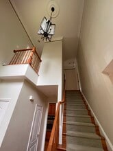 9910 Cyrandall Pl in Oakton, VA - Building Photo - Building Photo