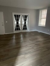 621 Redgate Ave, Unit A in Norfolk, VA - Foto de edificio - Building Photo