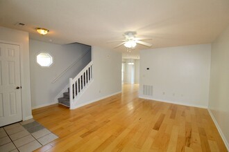 869 Camelot Ln in Harrisonburg, VA - Building Photo - Building Photo