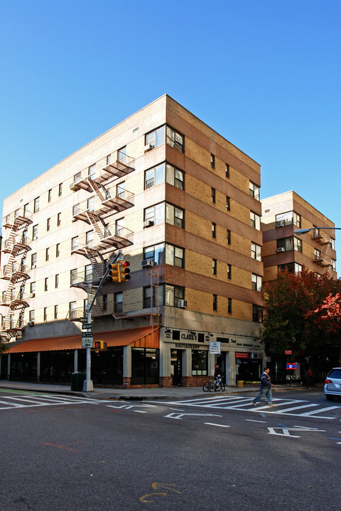 70-80 Clark St in Brooklyn, NY - Building Photo