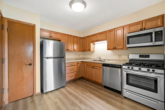 West Ridge Luxury Apartments