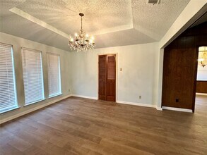 1925 Glen Hill Dr in Carrollton, TX - Building Photo - Building Photo