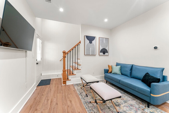 659 S Peachtree St in Norcross, GA - Building Photo - Building Photo