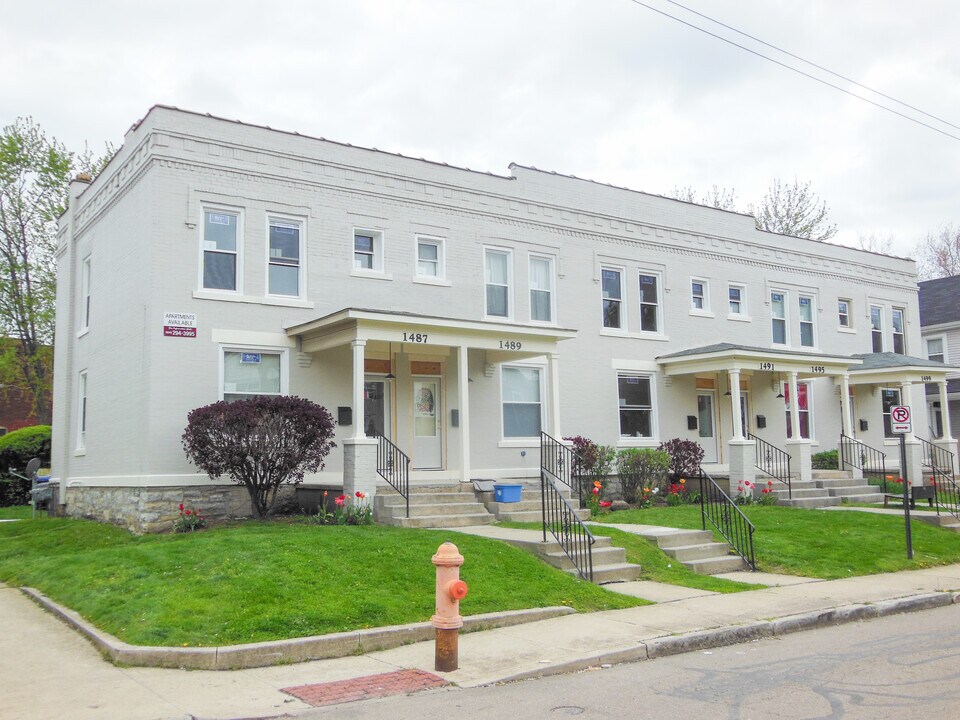 1487-1499 Hamlet St in Columbus, OH - Foto de edificio