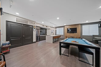 3957 30th St, Unit 320 in San Diego, CA - Building Photo - Building Photo