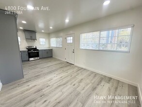 4800 Fountain Ave in Los Angeles, CA - Building Photo - Building Photo