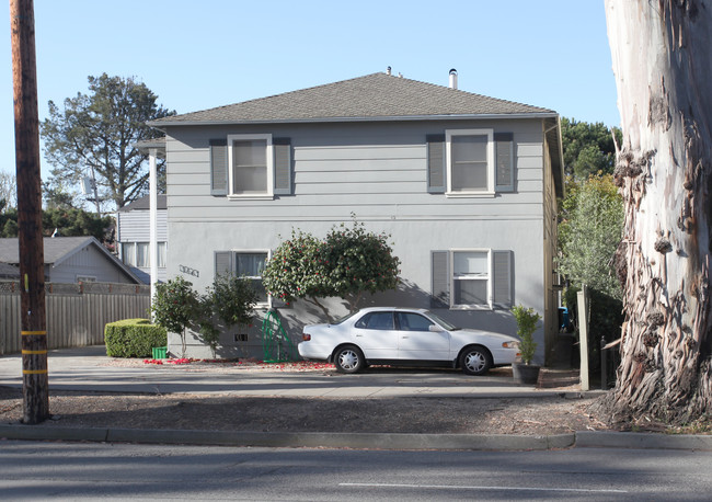 1461 El Camino Real in Burlingame, CA - Foto de edificio - Building Photo