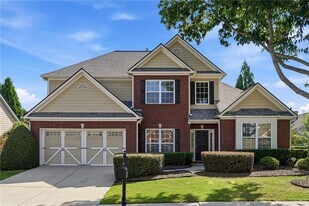 2725 Blackstock Dr in Cumming, GA - Building Photo