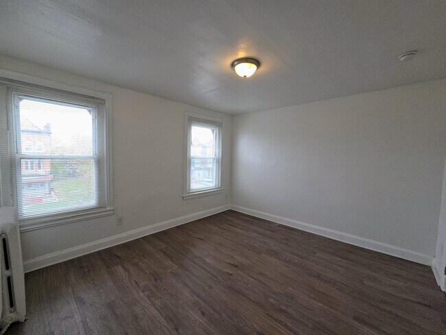 1234 W Allegheny Ave in Philadelphia, PA - Building Photo - Building Photo