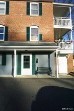 251 Main St in Middlefield, CT - Building Photo - Building Photo