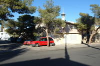 2605 Sherwood St in Las Vegas, NV - Building Photo - Building Photo