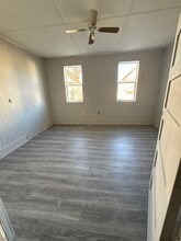 1121 St Vincent St in Utica, NY - Building Photo - Building Photo