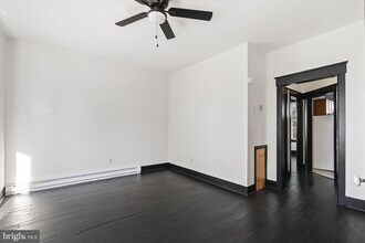 724 Ash Ave in Collingdale, PA - Building Photo - Building Photo