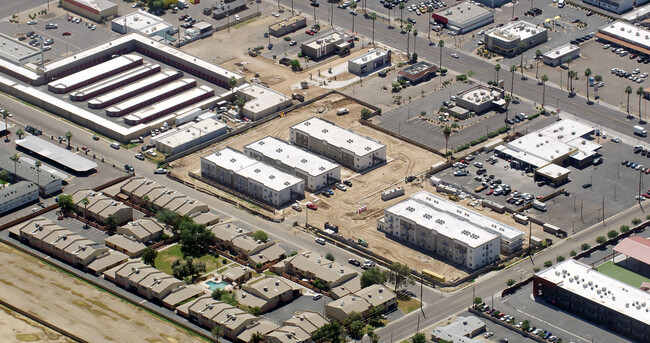 Palmaire Apartments in Glendale, AZ - Building Photo - Primary Photo