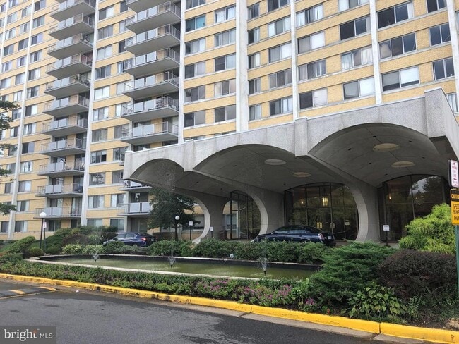 property at 301 Beauregard St