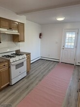 245 Terrace Ave in Hasbrouck Heights, NJ - Building Photo - Building Photo