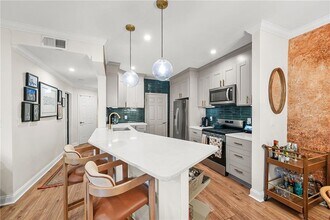 815 McGill Park Ave NE in Atlanta, GA - Building Photo - Building Photo