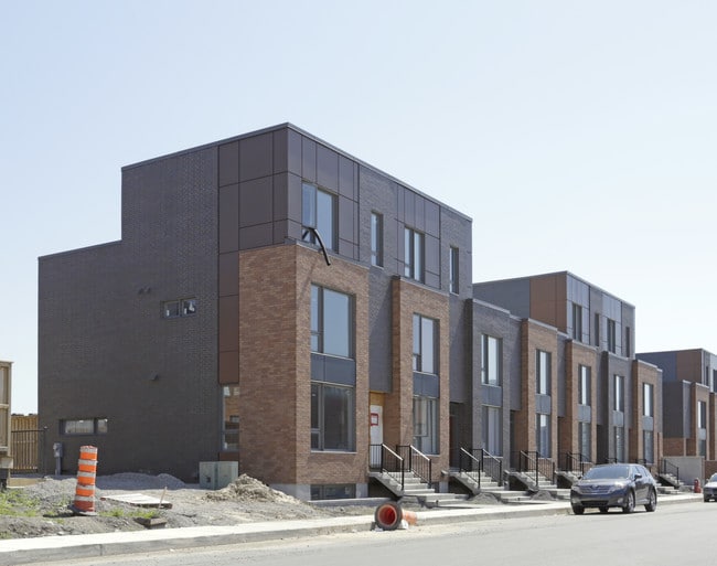 2239-2251 Montérégiennes St