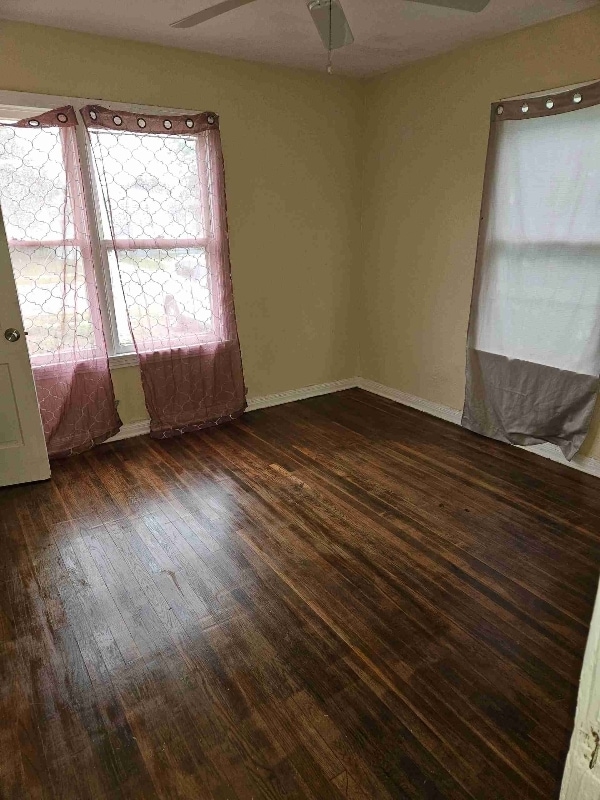 4833 Johnston Dr in Corpus Christi, TX - Building Photo - Building Photo