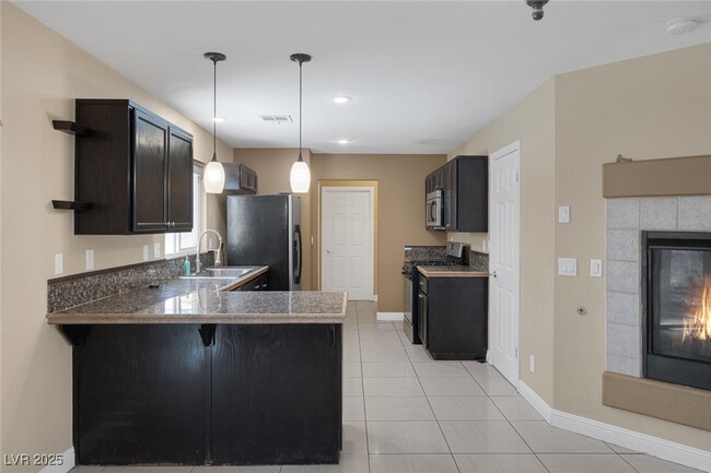 property at 1413 Hometown Ave