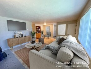 2120 W 18th Ave in Eugene, OR - Building Photo - Building Photo