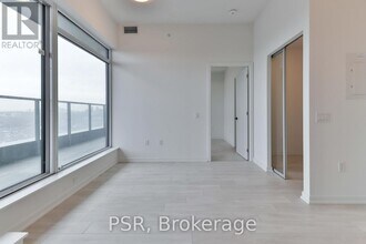 1285 Dupont St in Toronto, ON - Building Photo - Building Photo