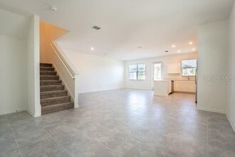 307 Nine Iron Dr in Davenport, FL - Building Photo - Building Photo