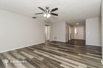 8431 Duval Dr in Port Richey, FL - Building Photo - Building Photo