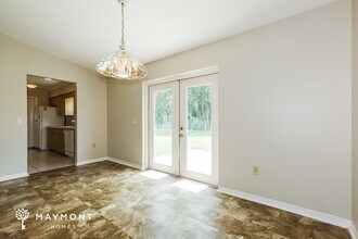 7022 Sheffield Dr in Lakeland, FL - Building Photo - Building Photo