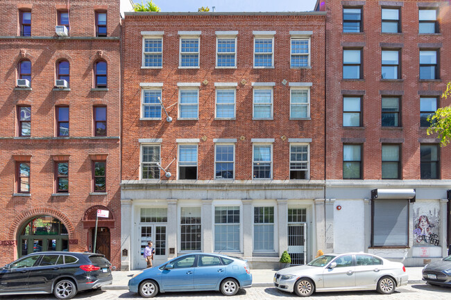 247 Water St in New York, NY - Building Photo - Building Photo