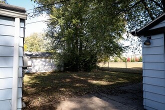 221 Melamad Ct in Toledo, OH - Building Photo - Building Photo