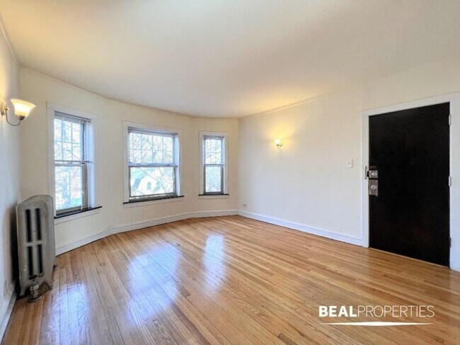 4904 N Hoyne Ave in Chicago, IL - Building Photo - Building Photo