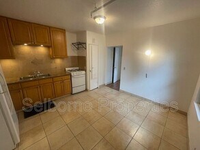 520 41st St in Oakland, CA - Building Photo - Building Photo