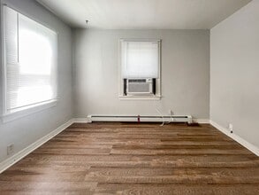 805 W University Ave in Muncie, IN - Building Photo - Building Photo