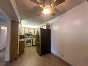 723 Sunny Pine Way, Unit G1 in Greenacres, FL - Building Photo - Building Photo