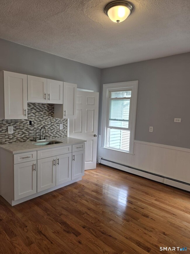 property at 282 Pequonnock St