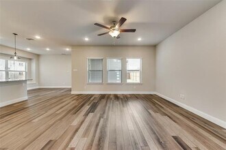 187 Town Pk Ave in Princeton, TX - Building Photo - Building Photo