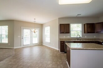 5015 Abode Lily Ln in Charlotte, NC - Building Photo - Building Photo