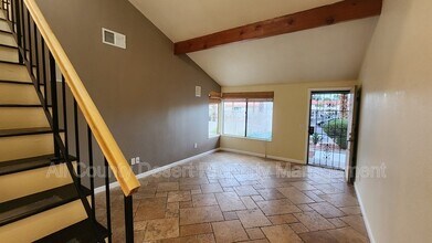 5951 Montecito Dr in Palm Springs, CA - Building Photo - Building Photo