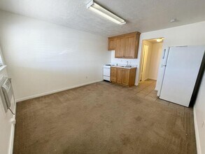 1675 S State St in Orem, UT - Building Photo - Building Photo