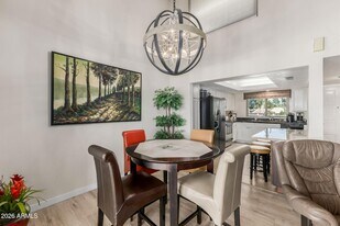 7424 N Vía Camello Del Norte, Unit 190 in Scottsdale, AZ - Building Photo